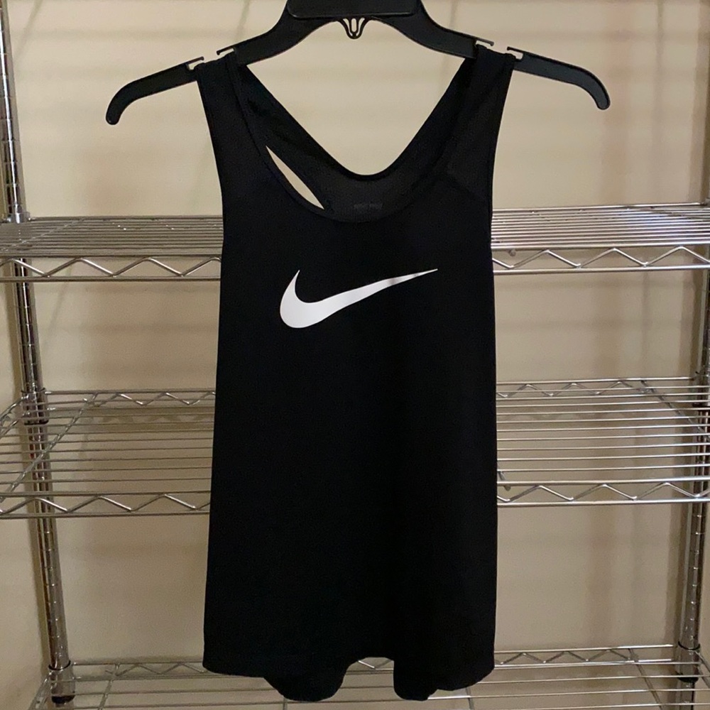 Girls Nike Tank Top. Size L